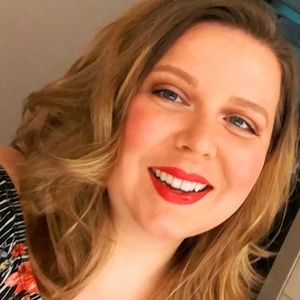 Meet your Posher, Catherine